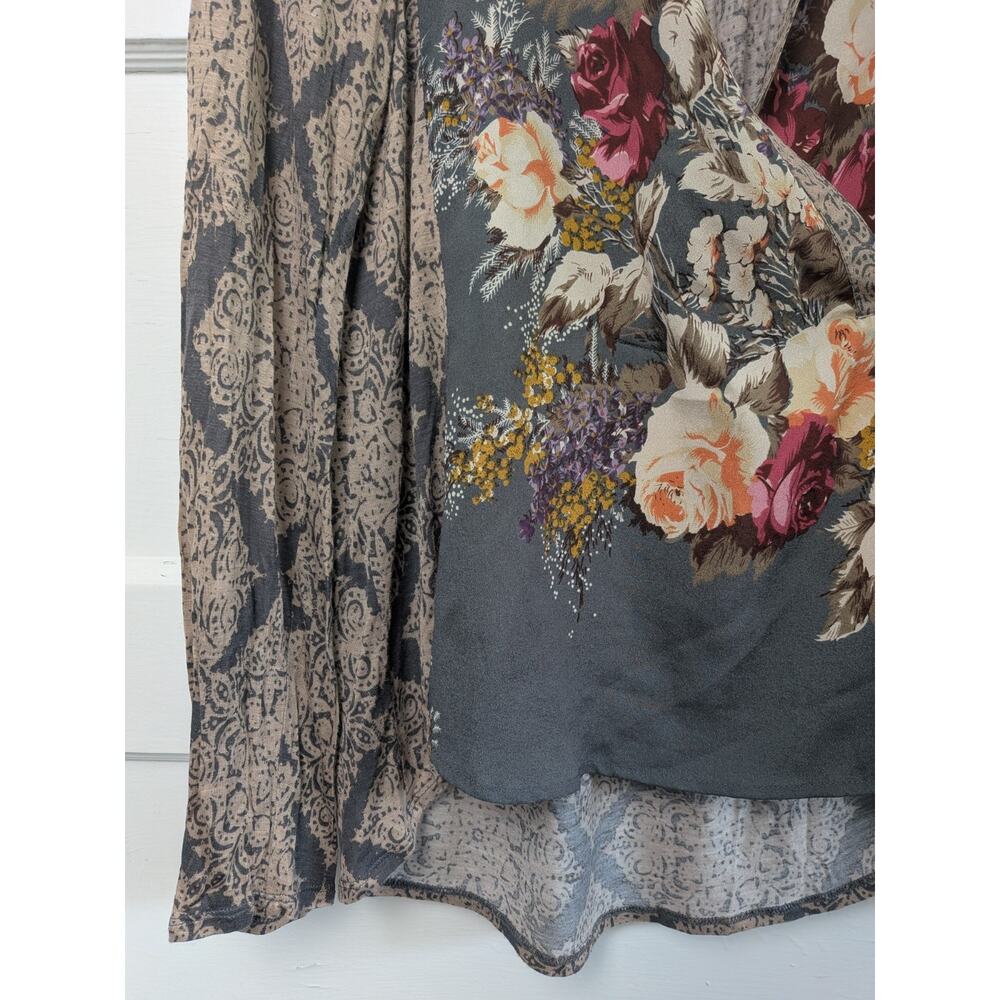 Tiny Anthropologie Floral Wrap Blouse Small Surplice Long Sleeve Gray - Picture 5 of 16